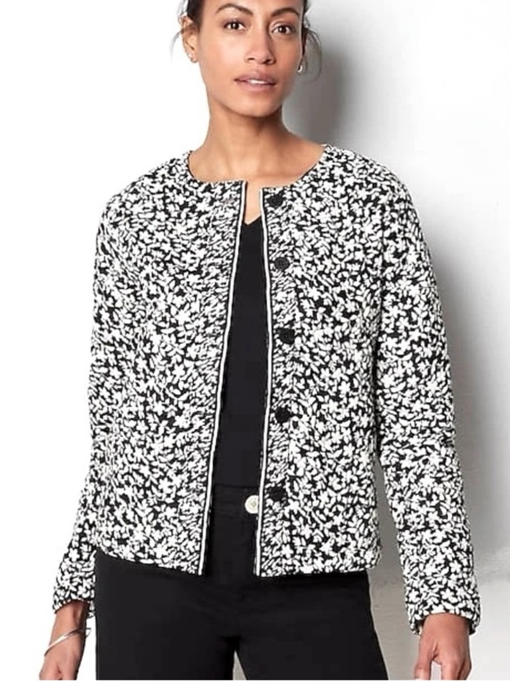 J. Jill Quilted Floral Jacket Size Large Black White Cotton Cottagecore